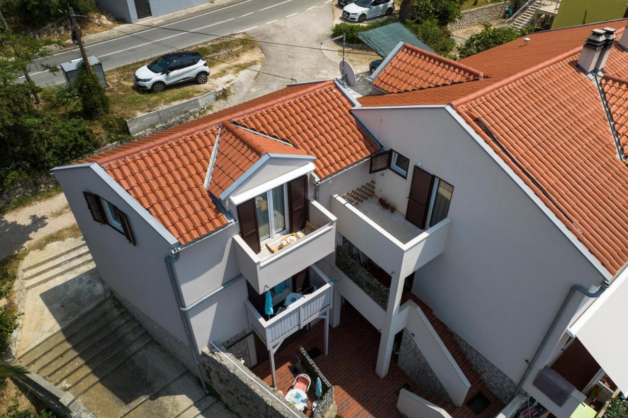Easy Lägenhet Mali Lošinj Exteriör bild